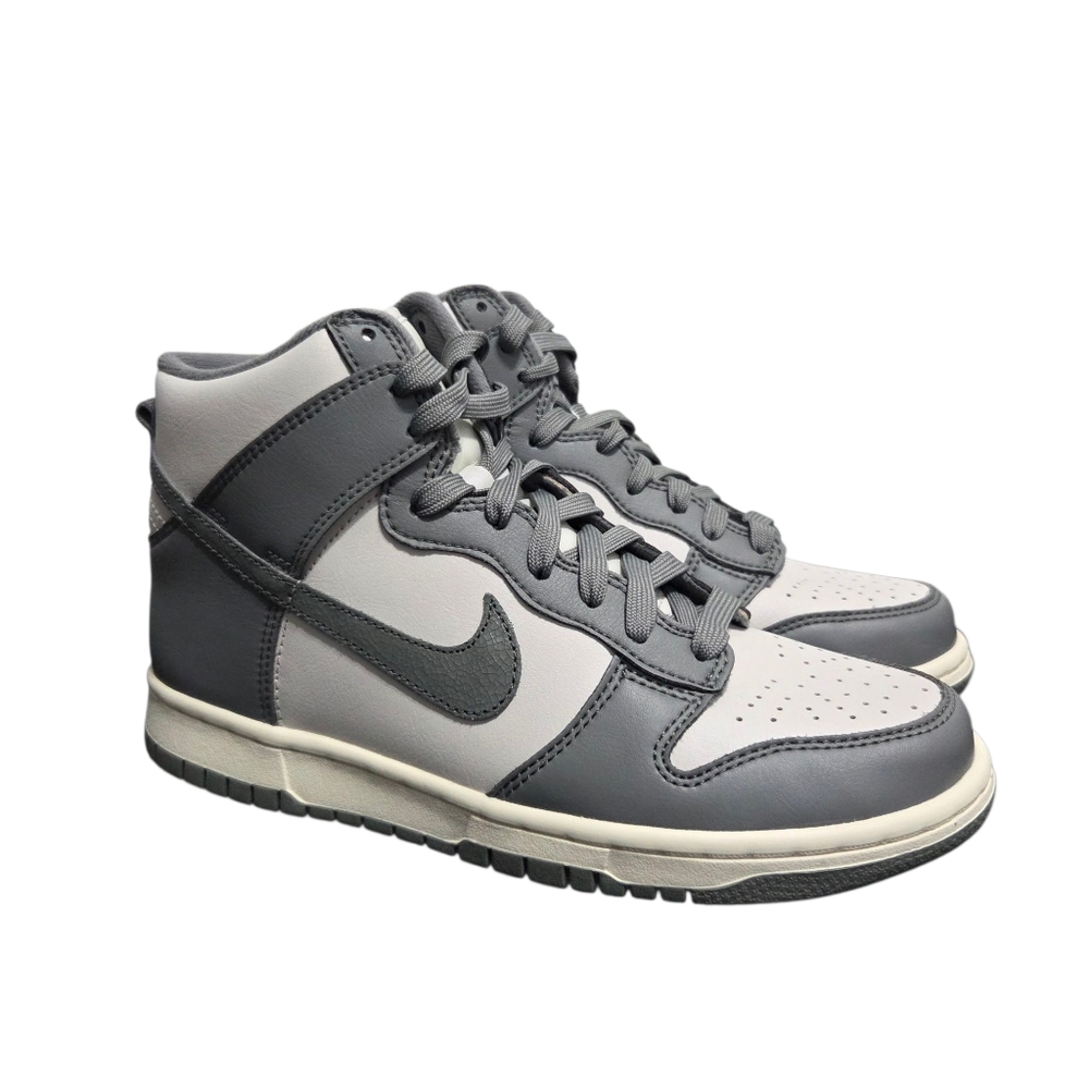 Nike Dunk High SE (GS) DM1028-001 Light Bone Tumbled Grey Sz 6Y Women’s 7.5